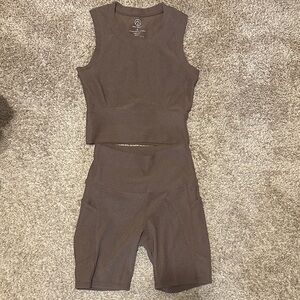 Move Theology Brown Activewear Set